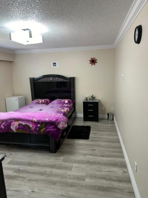 Private room with private washroom- Cambie Palace